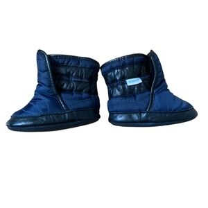 Robeez Cozy Booties – Navy Blue (Size 6-12 Months) | Warm, Soft & Stay-On Fit!